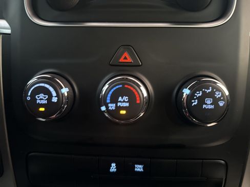 Used 2018 RAM 1500 Outdoorsman AWD/4WD image 21
