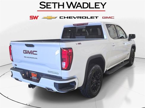 New 2026 GMC Sierra 1500 Elevation image 7