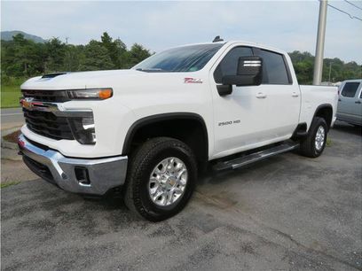 Used 2024 Chevrolet Silverado 2500 LT