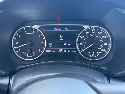 Used 2025 Nissan Sentra SV FWD image 24