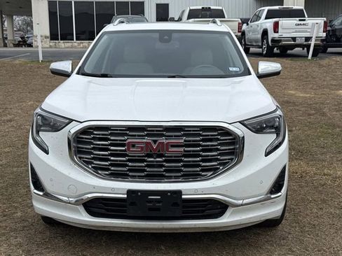 Used 2018 GMC Terrain Denali w/ Advanced Safety Package image 2