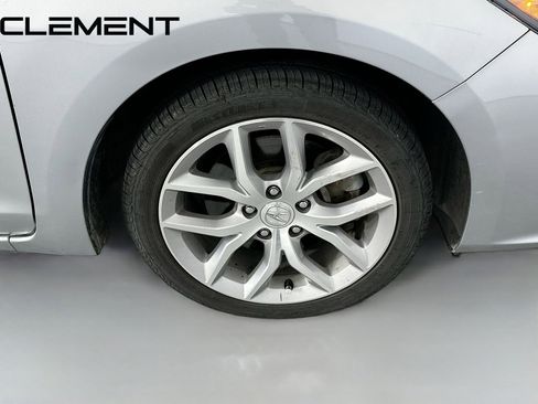 Used 2019 Acura ILX image 36