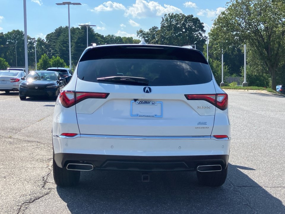 Used 2024 Acura MDX w/ Advance Package AWD/4WD image 18