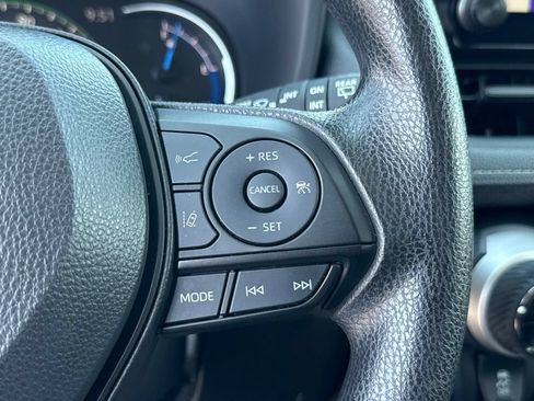 Certified 2025 Toyota RAV4 XLE AWD/4WD image 24
