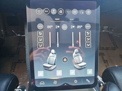 Used 2022 Lucid Air Grand Touring image 29