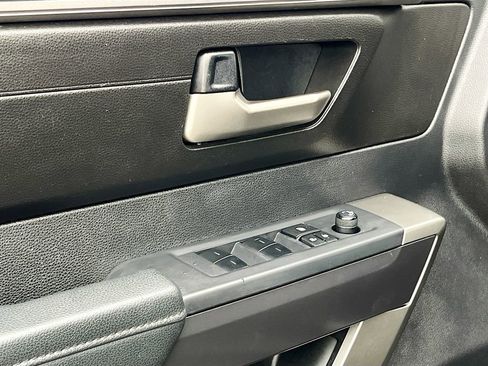 Used 2022 Toyota Tundra SR5 w/ SR5 Convenience Package image 17