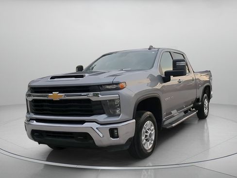 Used 2025 Chevrolet Silverado 2500 LT w/ Convenience Package AWD/4WD image 11