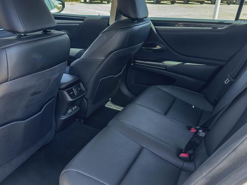 Used 2021 Lexus ES 350 w/ Accessory Package FWD image 20
