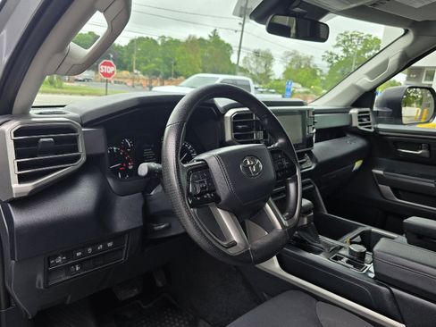 Used 2023 Toyota Tundra SR5 image 9