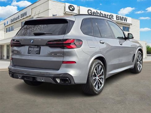 New 2026 BMW X5 xDrive50e w/ Executive Package image 5