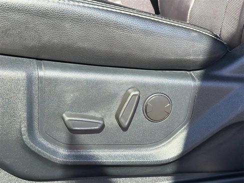 Used 2021 Ford F250 Lariat image 22