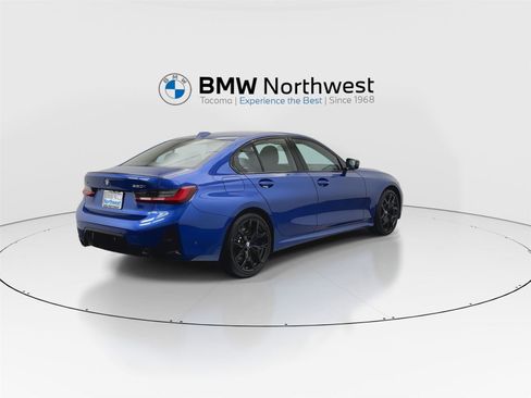 Used 2026 BMW 330i xDrive Sedan w/ M Sport Package image 3