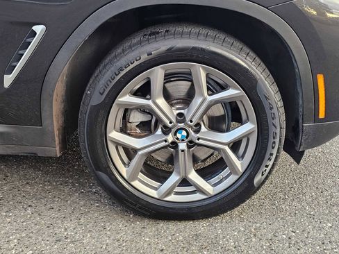 Used 2024 BMW X3 xDrive30i image 9
