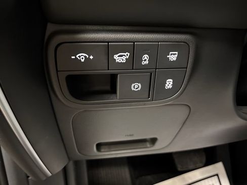 Certified 2026 Hyundai Palisade SEL image 37