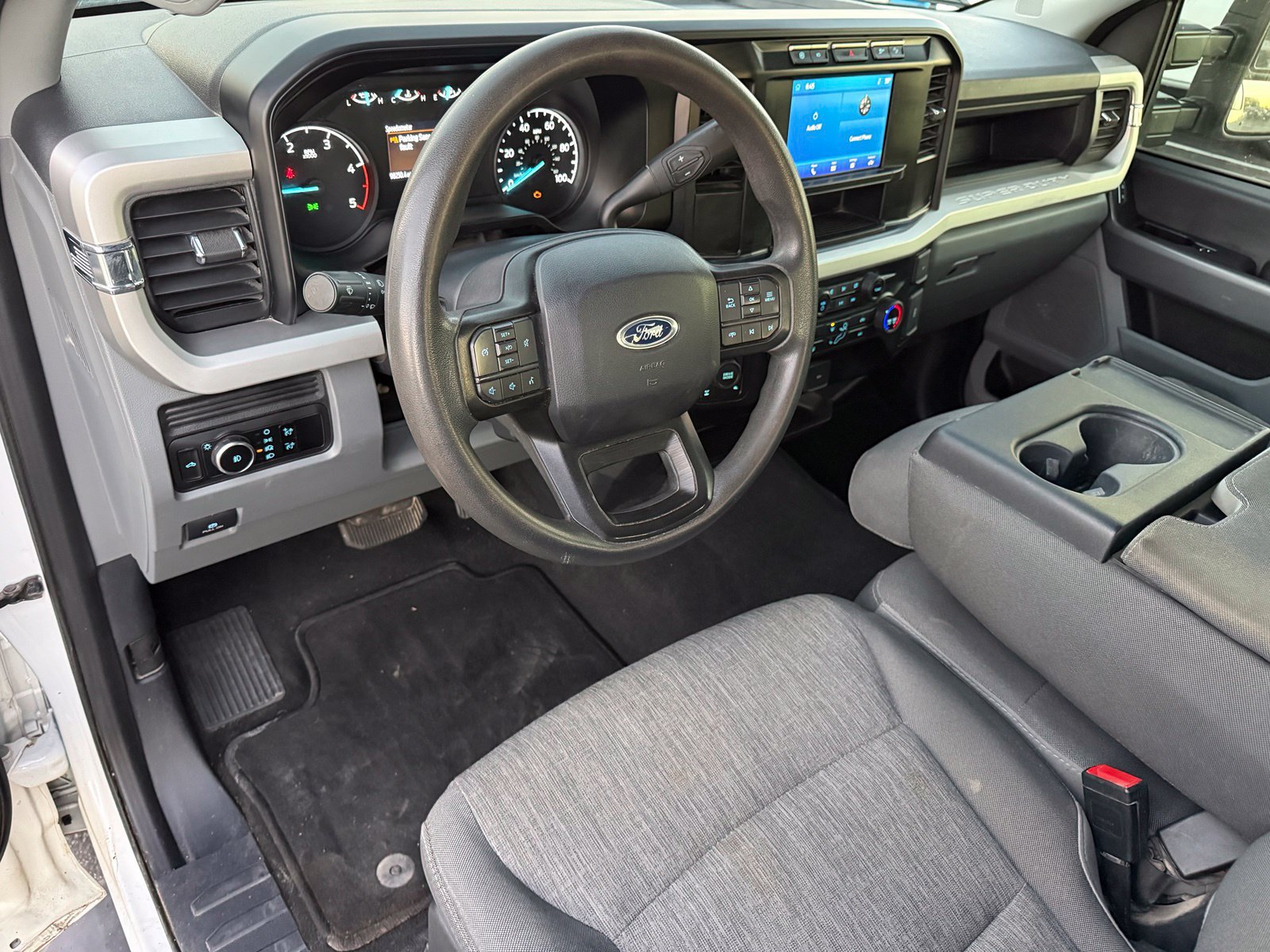 Used 2023 Ford F350 XL w/ STX Appearance Package AWD/4WD image 2