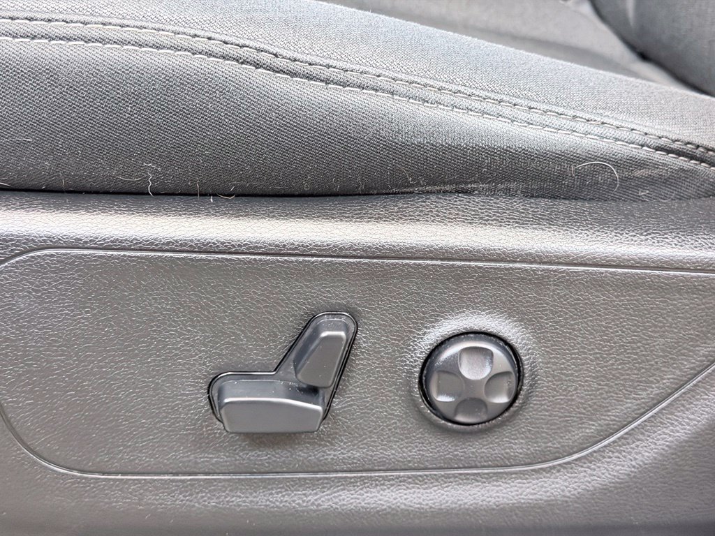 Used 2019 RAM 1500 Big Horn AWD/4WD image 14