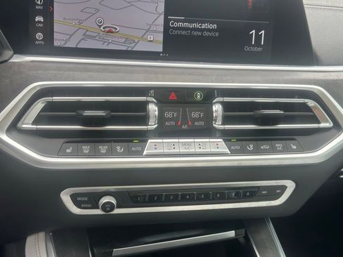 Used 2023 BMW X5 xDrive40i w/ M Sport Package image 19