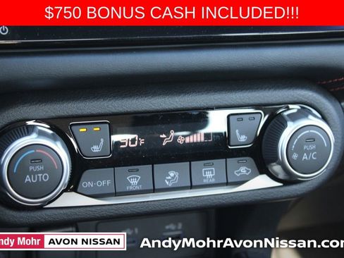 New 2025 Nissan Versa SR image 23