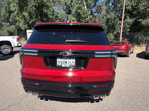 Used 2026 Chevrolet Traverse RS AWD/4WD image 6