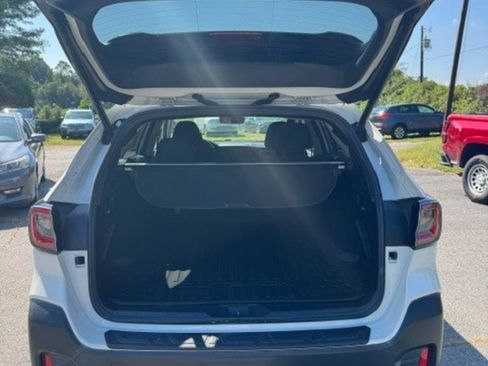 Used 2020 Subaru Outback Premium w/ Popular Package #1 AWD/4WD image 17