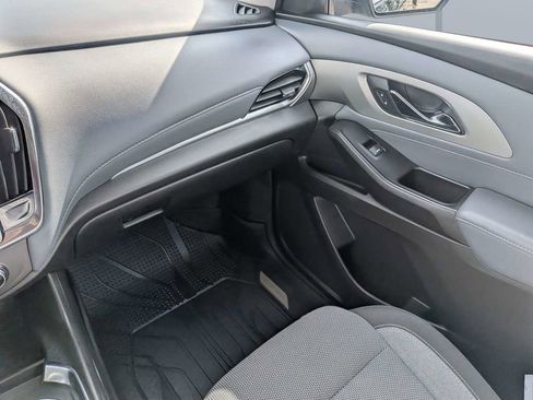 Used 2021 Chevrolet Traverse LT w/ LPO, Floor Liner Package image 17