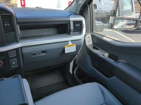 New 2026 Ford F250 XL image 17