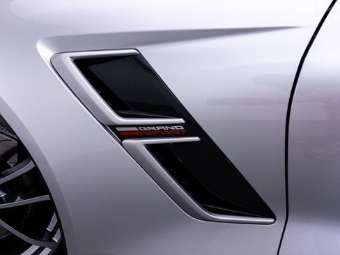 Used 2017 Chevrolet Corvette Grand Sport RWD image 2