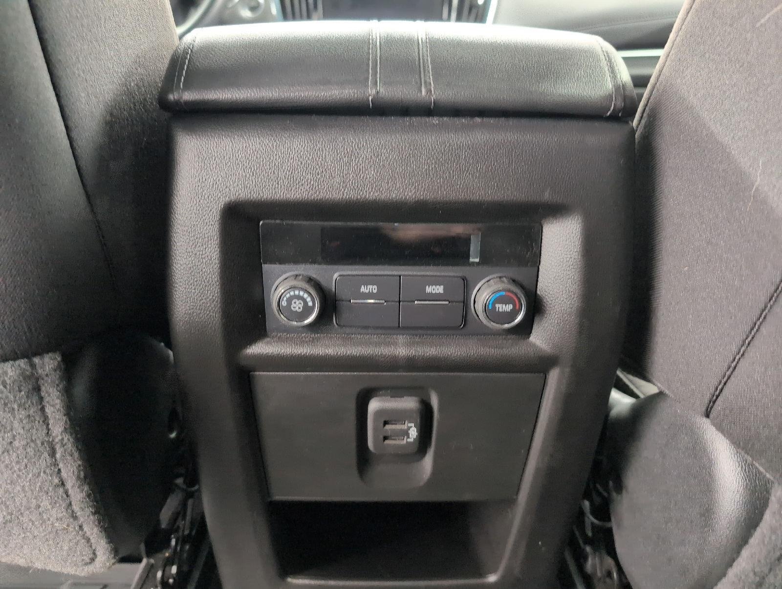 Used 2023 Chevrolet Traverse LT w/ LPO, Floor Liner Package AWD/4WD image 22