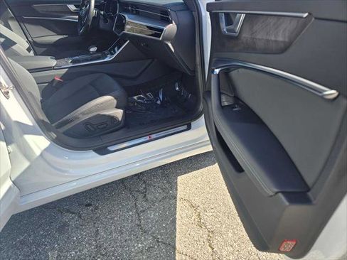Used 2024 Audi A6 3.0T Prestige w/ Prestige Package image 10
