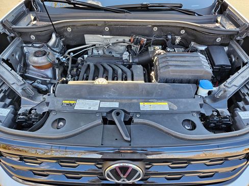 Used 2023 Volkswagen Atlas Cross Sport SEL image 24