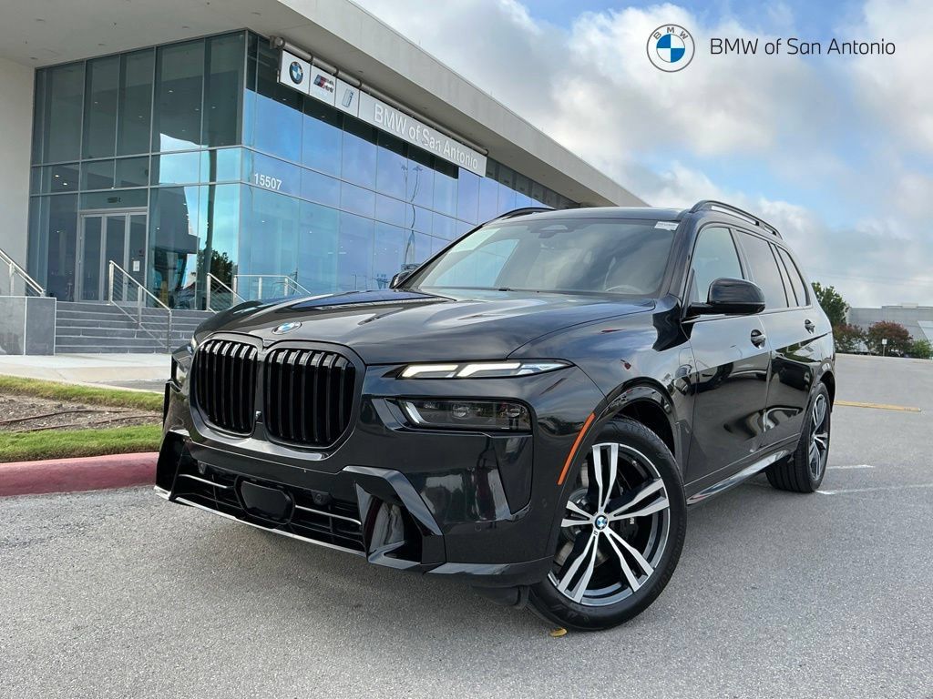 Certified 2024 BMW X7 xDrive40i w/ M Sport Package AWD/4WD image 1