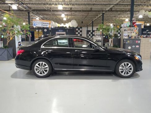 Used 2021 Mercedes-Benz C 300 4MATIC Sedan image 7