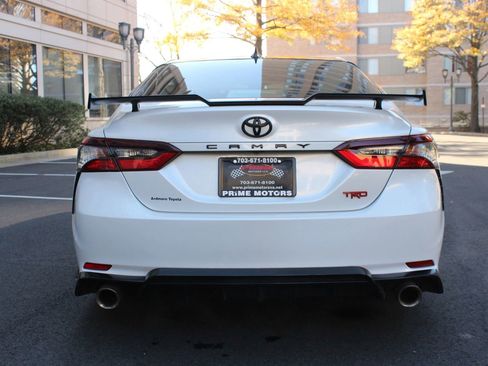 Used 2021 Toyota Camry TRD w/ TRD Package w/JBL Audio FWD image 9