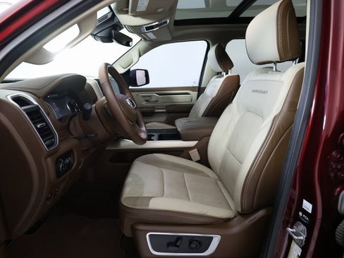 Used 2021 RAM 1500 Laramie w/ Laramie Southwest Edition image 14