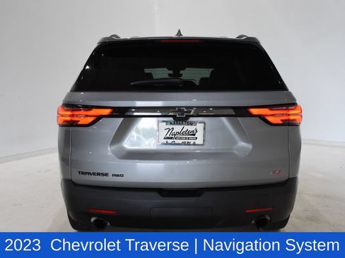 Used 2023 Chevrolet Traverse RS w/ LPO, Floor Liner Package AWD/4WD image 5
