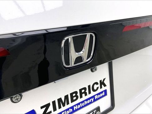 Certified 2025 Honda Accord SE image 32