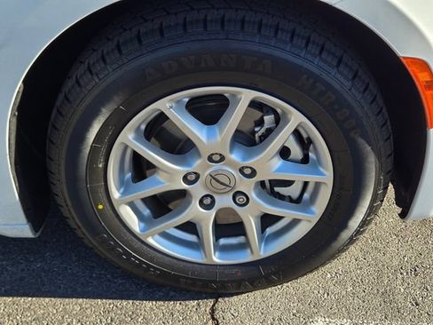 Used 2022 Chrysler Pacifica Touring-L FWD image 10