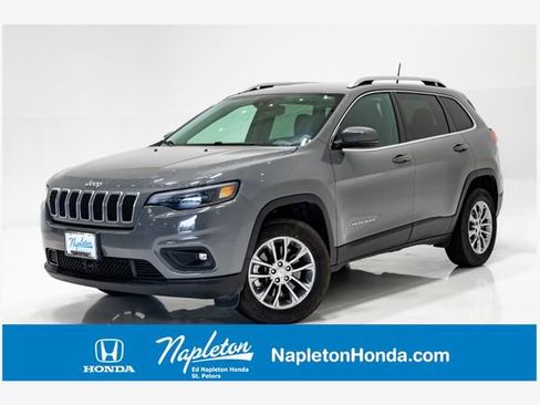 Used 2021 Jeep Cherokee Latitude Lux w/ Comfort/Convenience Group AWD/4WD image 1
