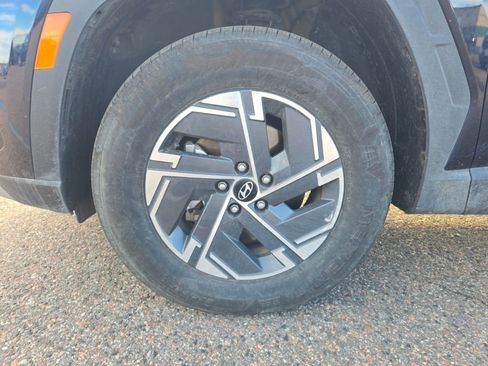 Used 2025 Hyundai Tucson Blue image 13