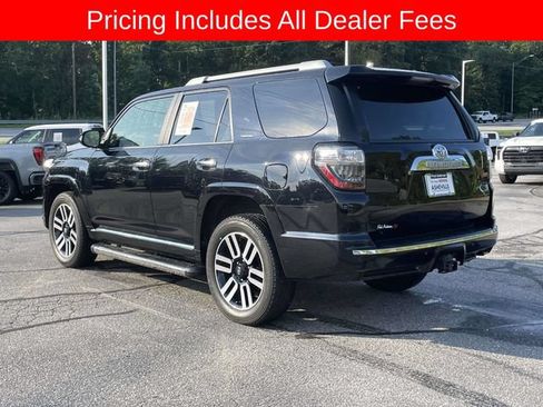 Used 2023 Toyota 4Runner Limited AWD/4WD image 3