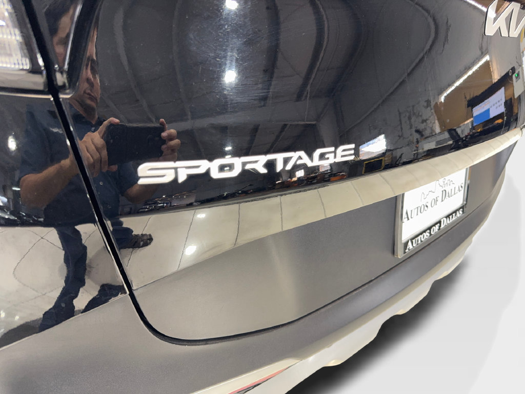 Used 2024 Kia Sportage EX FWD image 24
