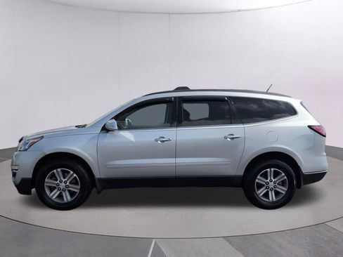 Used 2015 Chevrolet Traverse LT w/ LPO, 'HIT The Road' Package FWD image 2