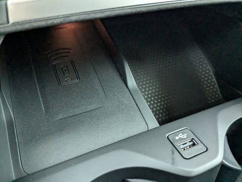 New 2026 BMW X5 xDrive40i w/ M Sport Package image 27