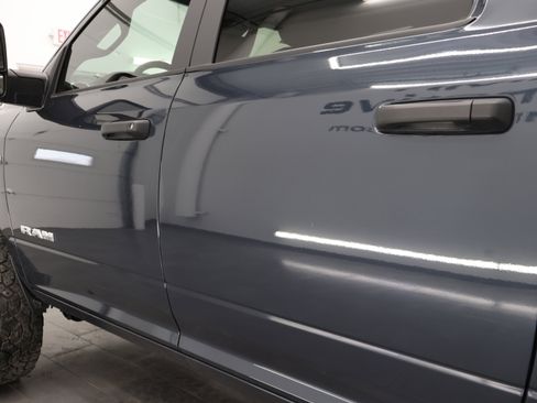 Used 2025 RAM 2500 Big Horn AWD/4WD image 33