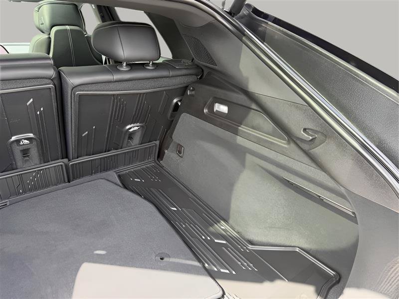 Used 2024 Cadillac Lyriq Sport w/ LPO, Floor Liner Package RWD image 34