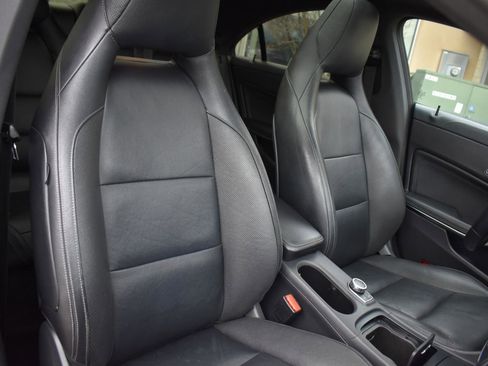 Used 2014 Mercedes-Benz CLA 250 4MATIC image 44