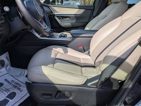 Used 2025 MAZDA CX-90 3.3 Turbo w/ Premium Sport Pkg image 17