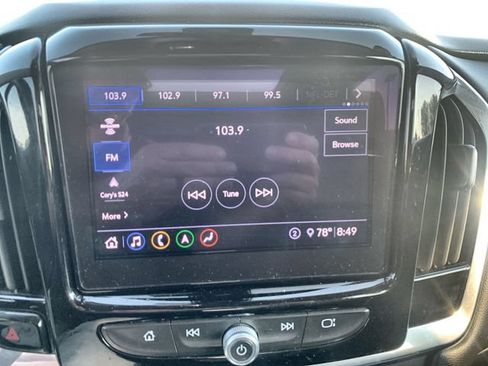 Certified 2020 Chevrolet Traverse LT w/ LT Premium Package AWD/4WD image 13
