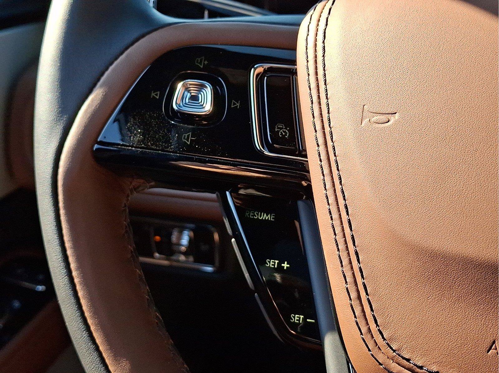 New 2026 Lincoln Aviator Reserve AWD/4WD image 16