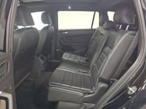 Used 2021 Volkswagen Tiguan SEL Premium R-Line w/ 3rd Row Seat Package AWD/4WD image 18